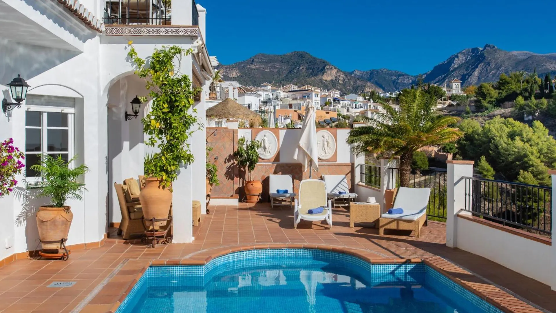 Holiday Home Vallbo By Interhome Frigiliana